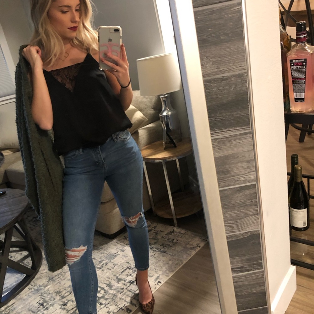 Flirty Silk Tank with Lace Detail 🖤